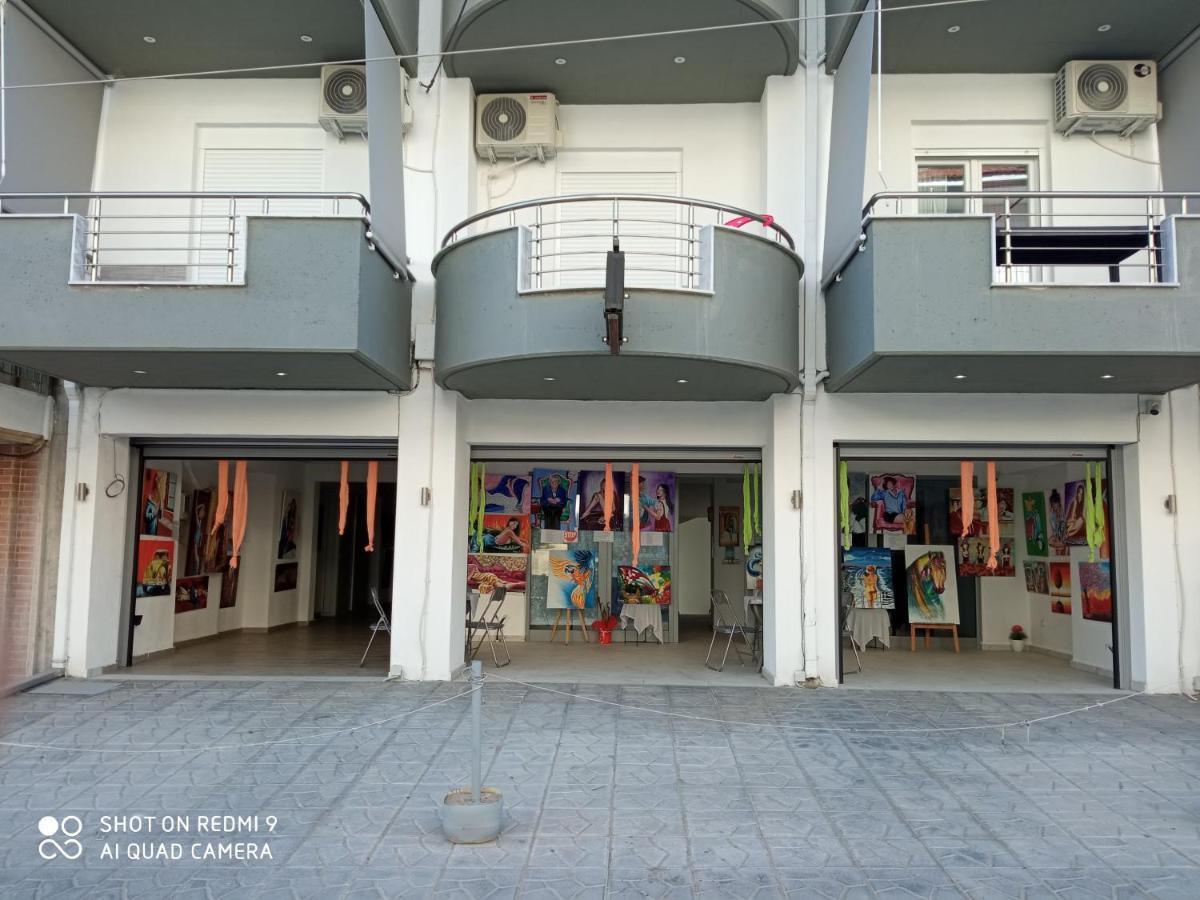 Artistic Rent Rooms & Apartments Nea Kallikrateia Exteriér fotografie