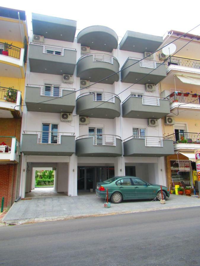 Artistic Rent Rooms & Apartments Nea Kallikrateia Exteriér fotografie