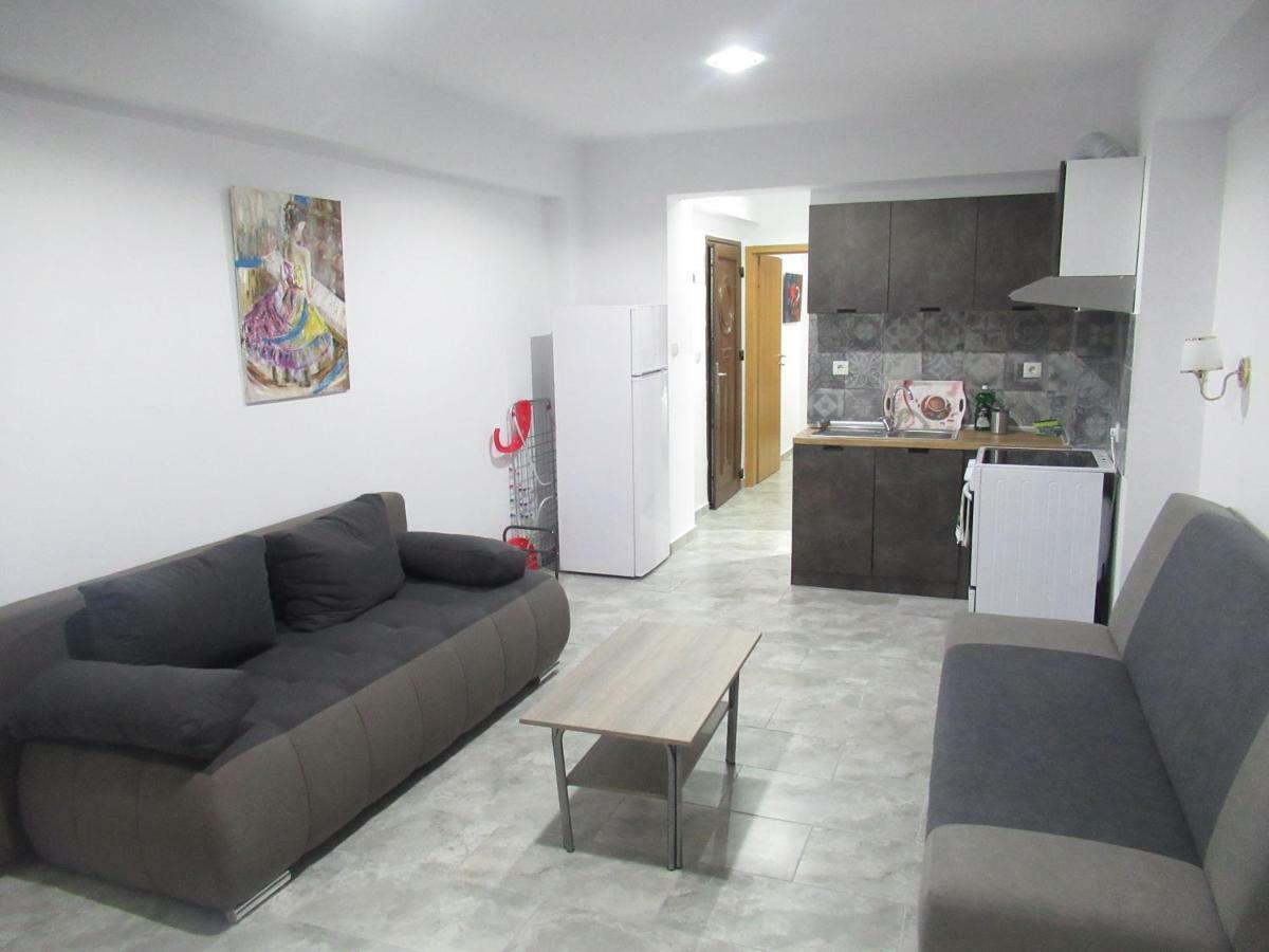 Artistic Rent Rooms & Apartments Nea Kallikrateia Exteriér fotografie