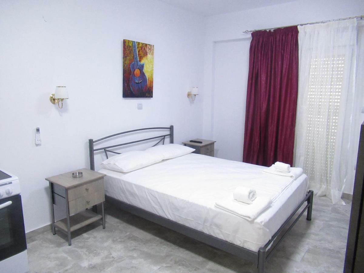 Artistic Rent Rooms & Apartments Nea Kallikrateia Exteriér fotografie